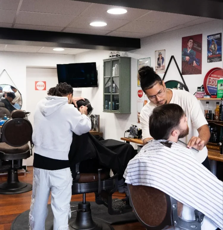 Coiffure en cours chez Tookie Hairstyle à Riom